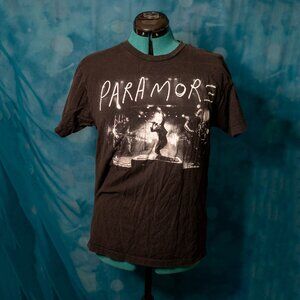 2013 Paramore Self-Titled Tour Concert Tee – Unisex Slim Fit Medium